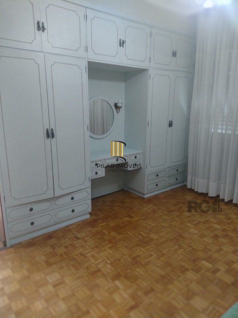 Apartamento 3 domritórios - 132,00 m²  -  1 vaga - MENINO DEUS