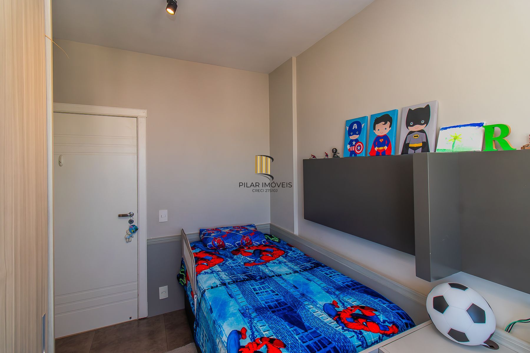 Apartamento 3 suítes 3 vagas no Moinhos