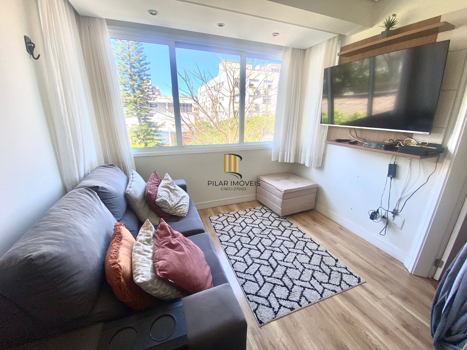 Apartamento 1 dormitório, lavabo e suite, vaga de garagem , 44m2