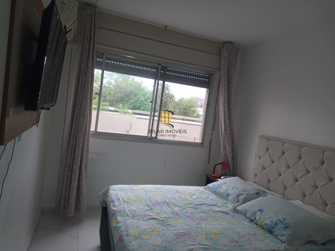 Apartamento três dormitórios, vaga rotativa Bairro Cristal