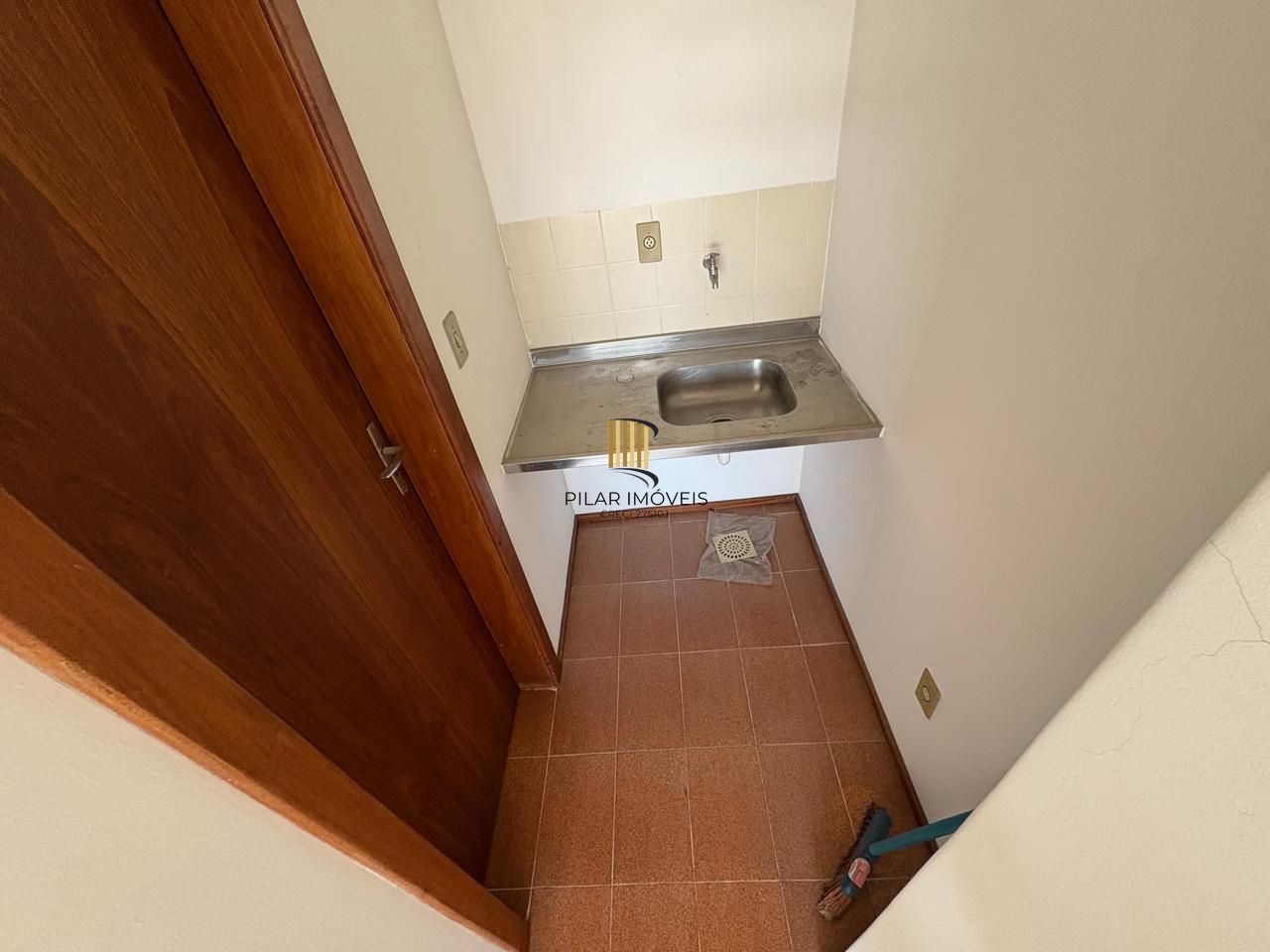 Sala comercial no bairro Passo da Areia