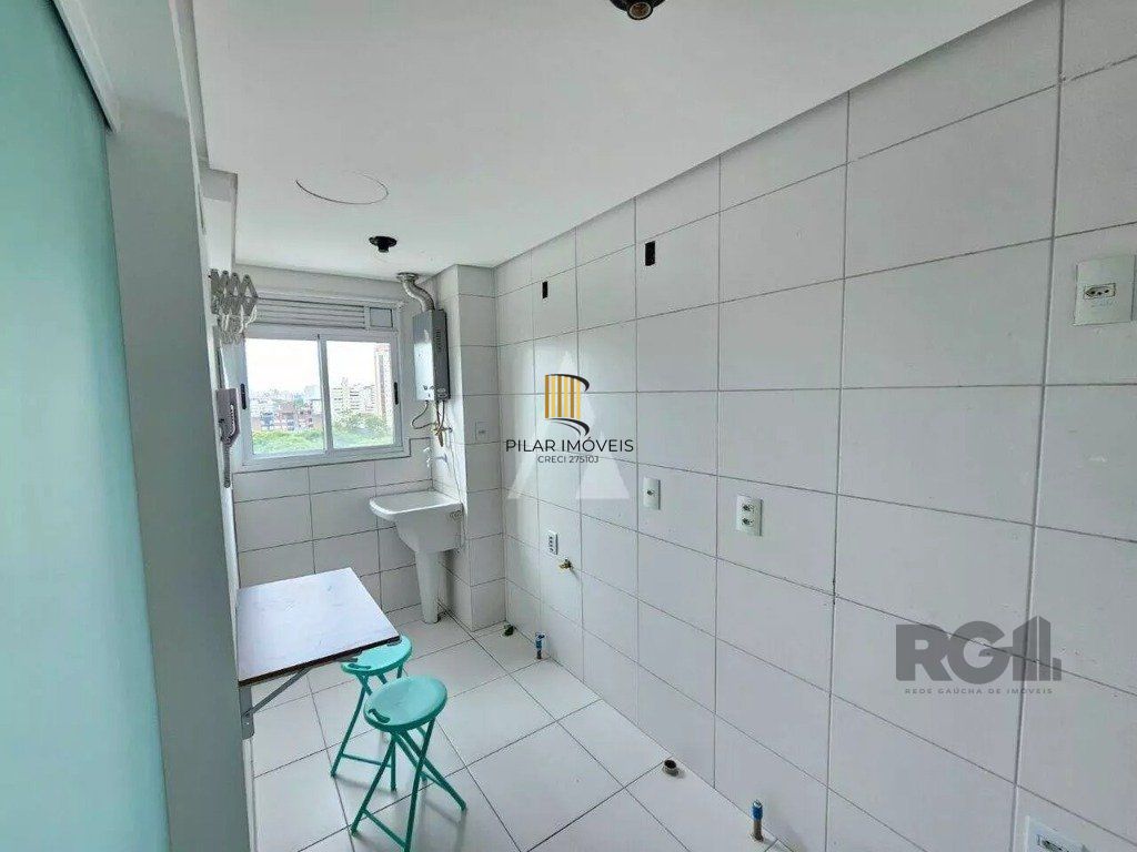 Apartamento 2 dormitórios no bairro Santana