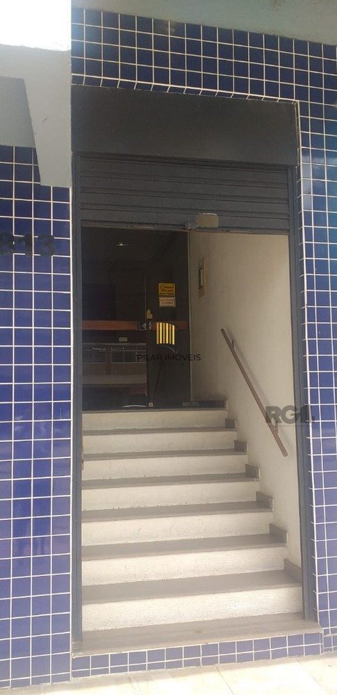 Conjunto de Salas na Rua Érico Veríssimo