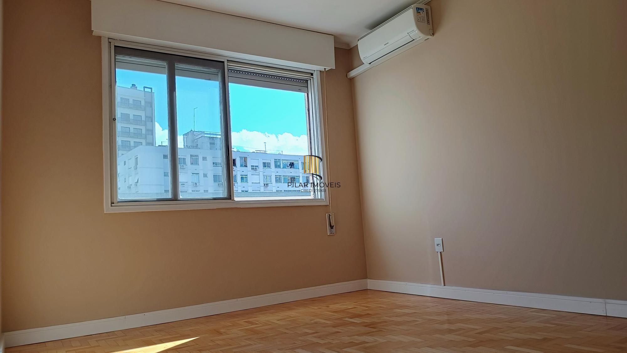 Apartamento 3 dormitórios 1 vaga no Bairro Floresta