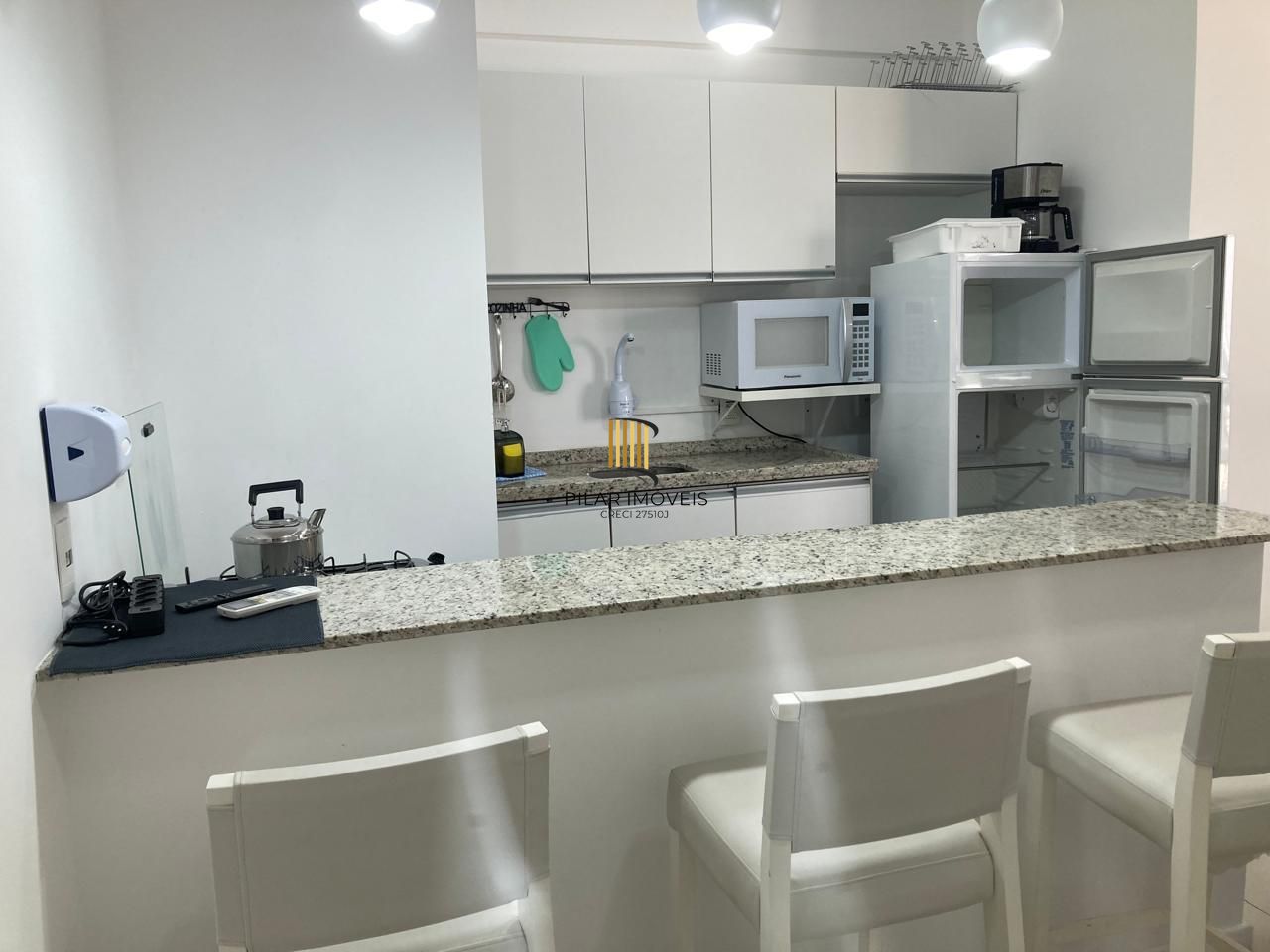 Apartamento 2 dormitórios com suíte e vaga coberta escriturada