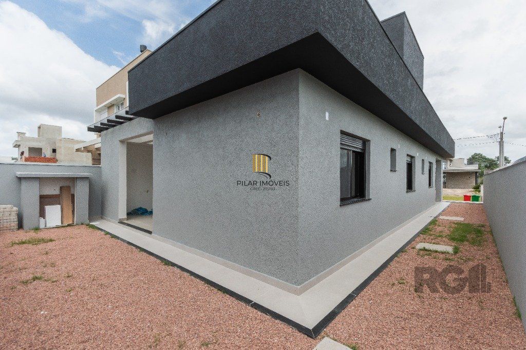 CASA EM CONDOMINIO - 3 dorms.-  3 vagas - 155 m² - GRAVATAÍ