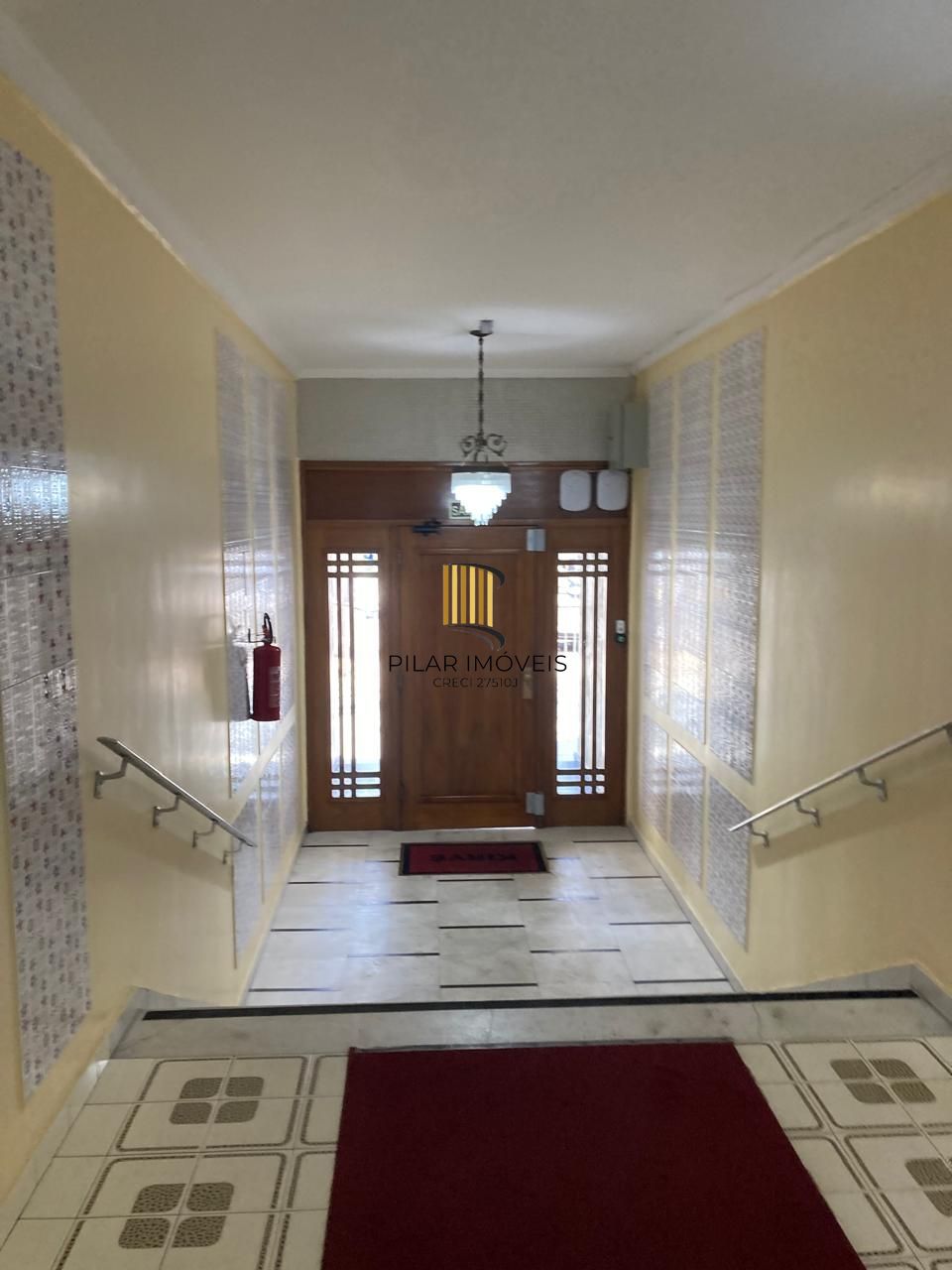 Apartamento 3 dormitórios no bairro Menino Deus