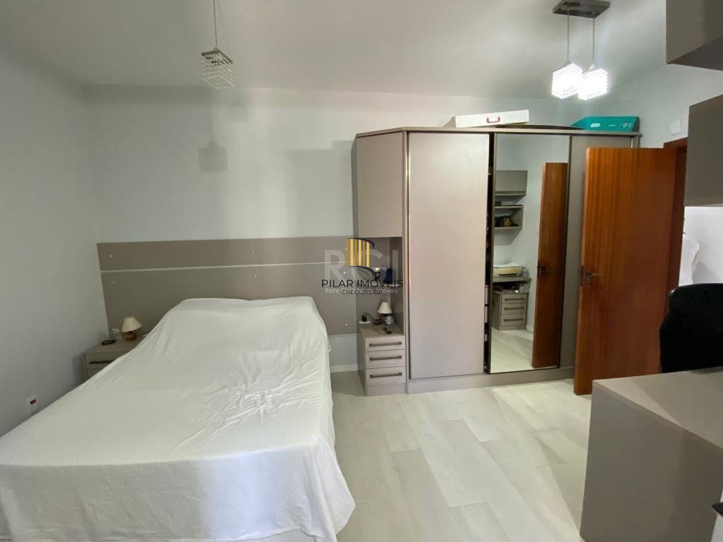 casa - 4 dormitórios - 3 vagas - 170 m² - Menino Deus