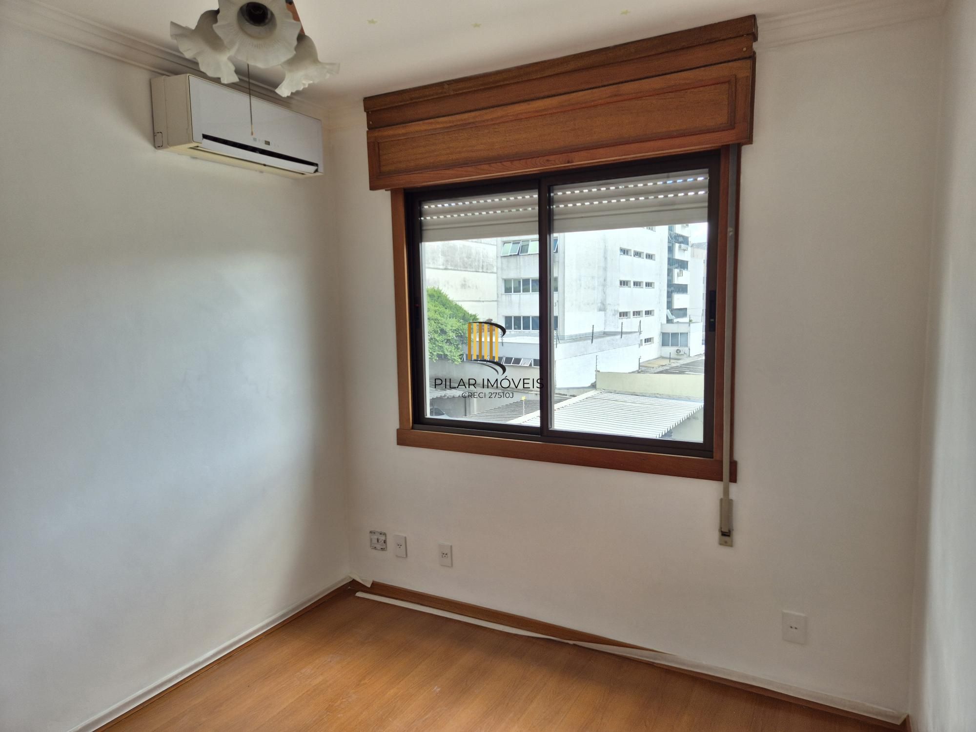 3D com suíte, churrasqueira e vaga