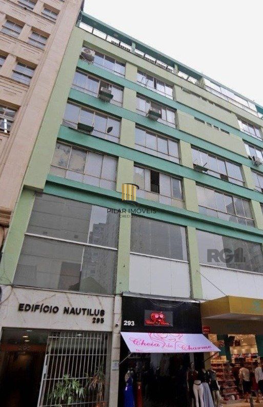 Sala desocupada, reformada