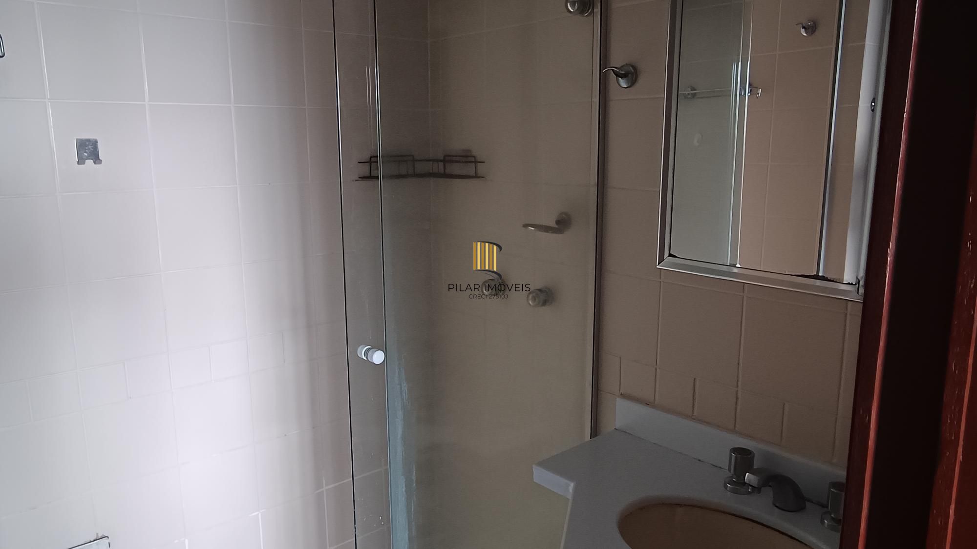 Apartamento 2 dormitórios 1 vaga no Bairro Menino Deus