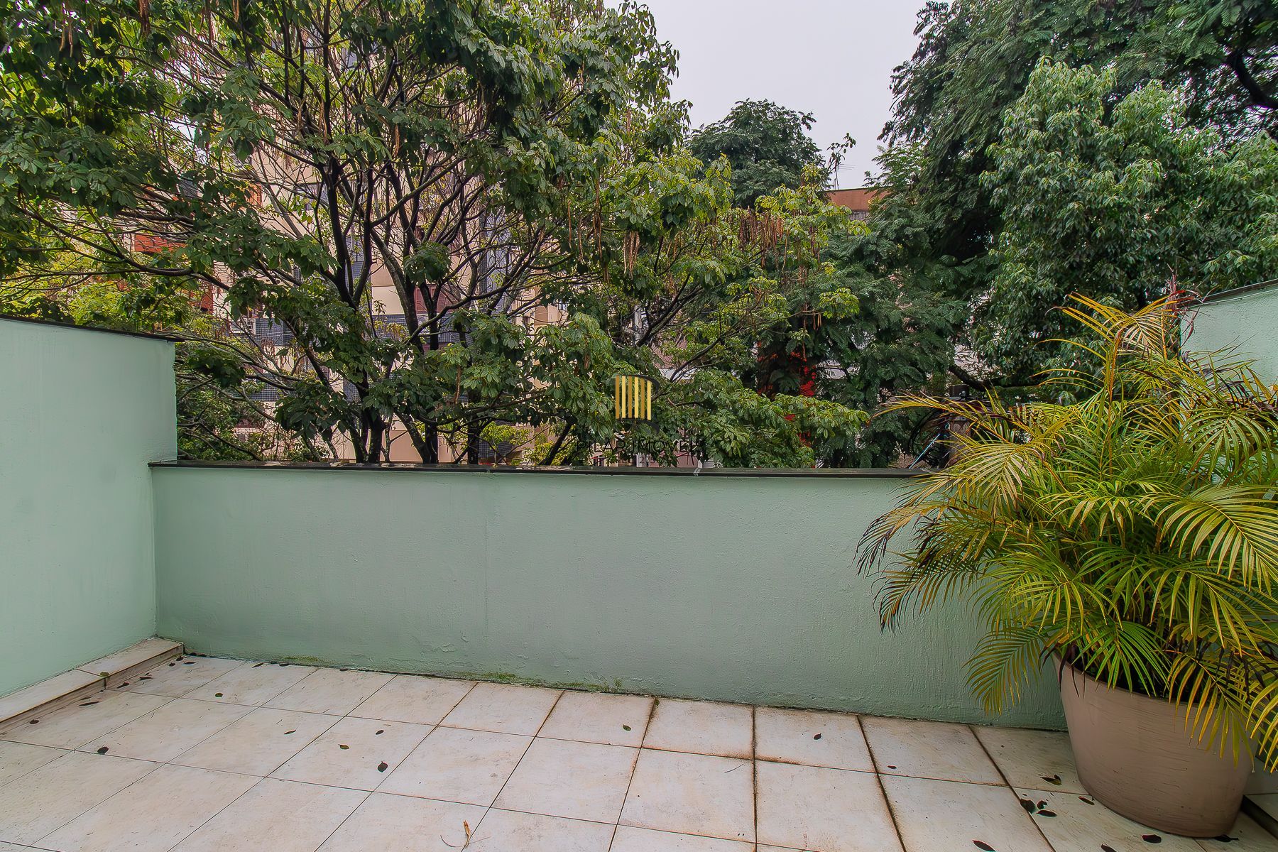 Prédio Comercial 464 m² no Menino Deus