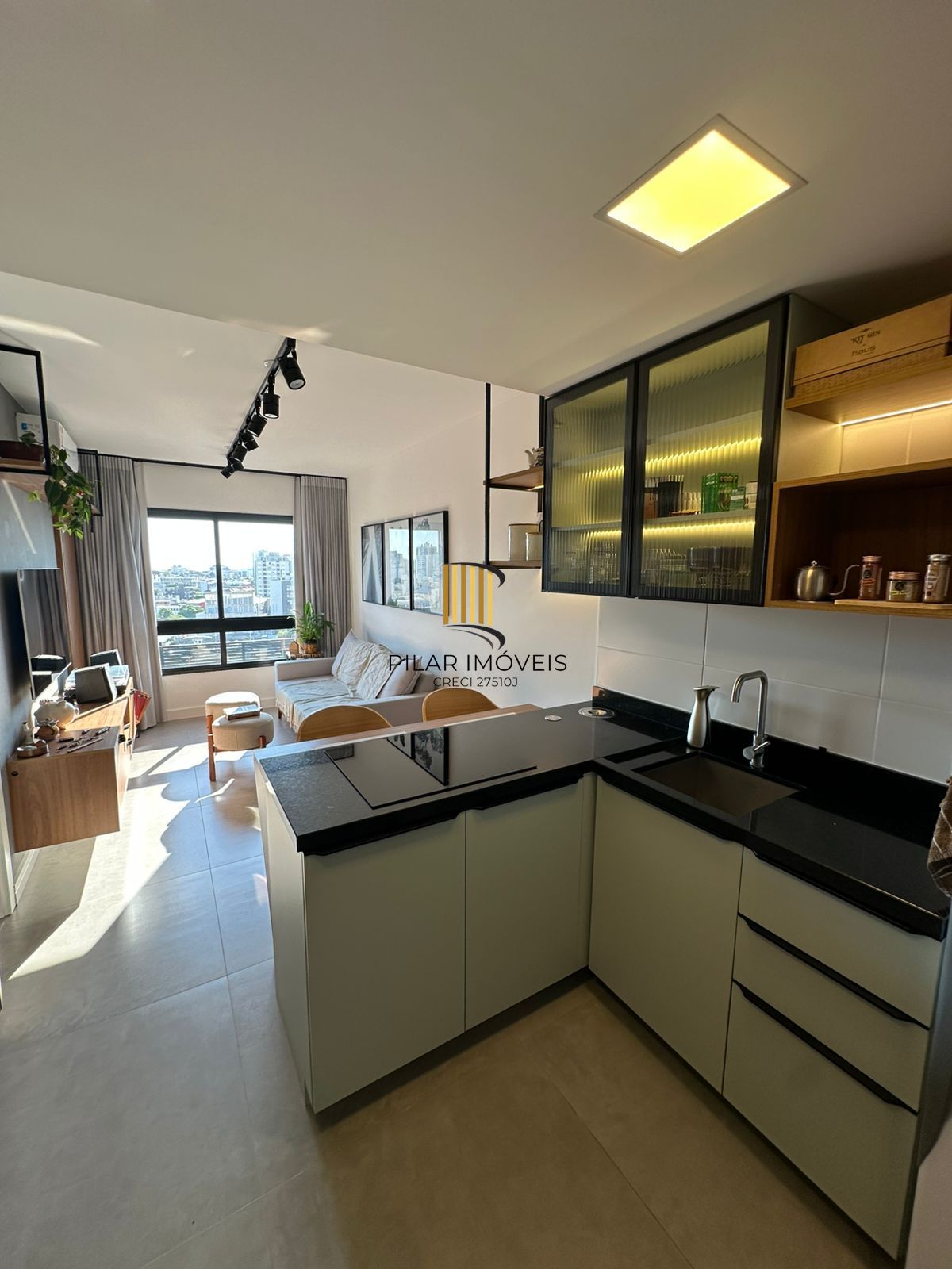 Apartamento de 1 dormitório 1 suíte, 44m2, bairro Azenha