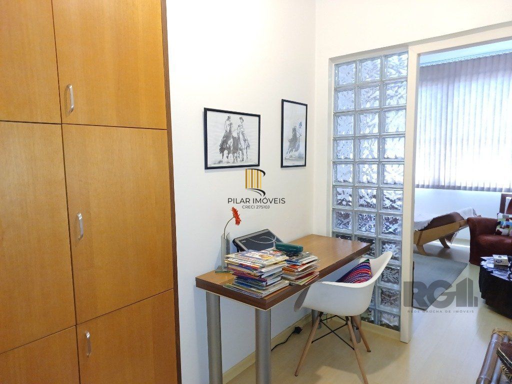 Sala comercial com 20m², andar alto, bem iluminada e ventilada. - Pilar Imóveis