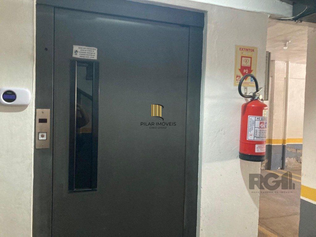 SALA - 41,00 m² - PRAIA DE BELAS