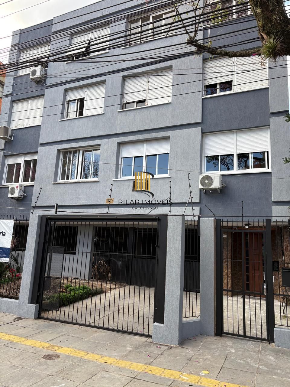 Apartamento 2 dormitórios no bairro Menino Deus - Pilar Imóveis