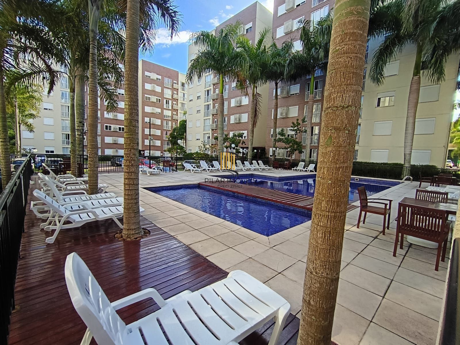 Apartamento 2 dormitórios 1 suíte e 1 vaga