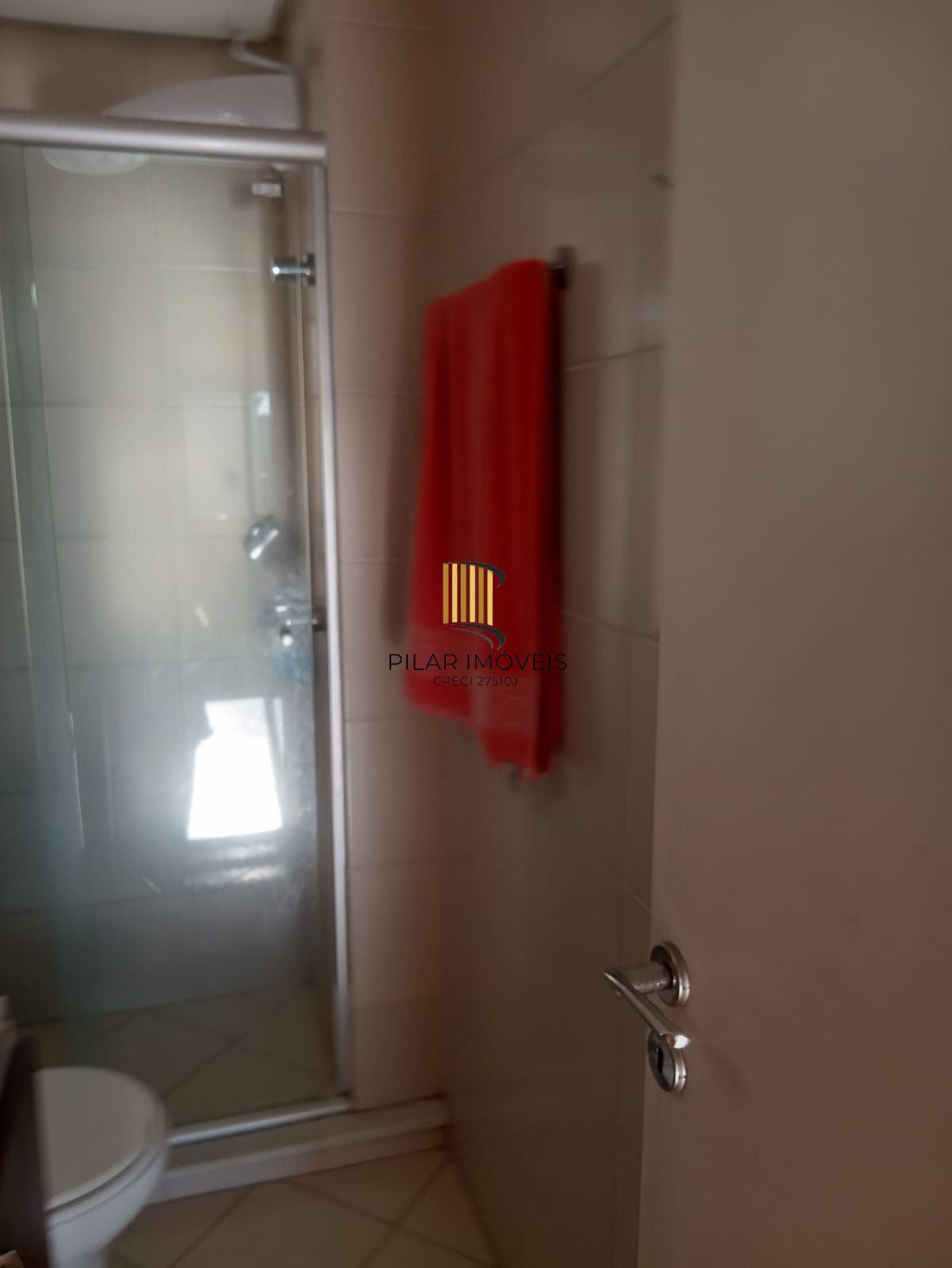 Apartamento 3 dormitórios ( 1 suíte) uma vaga estacionamento escriturada Bairro Cavalhada