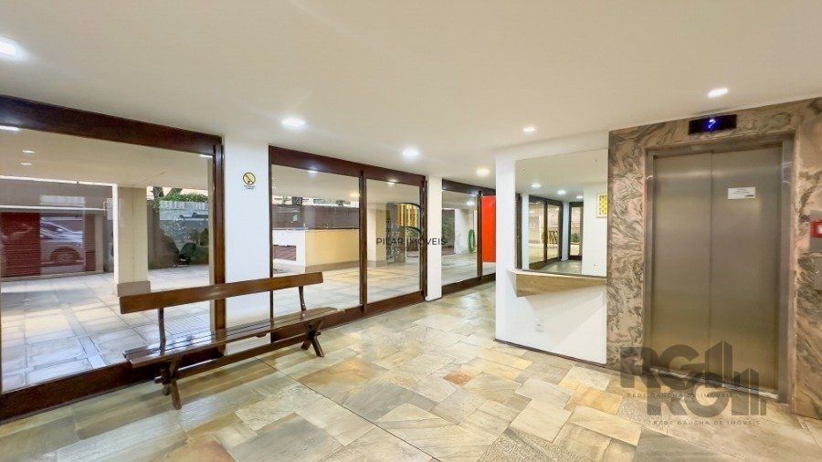 APARTAMENTO 2 DOMITÓRIOS NO BOM FIM, GARAGEM ELEVADOR PROXIMO A UFRGS PORTO ALEGRE
