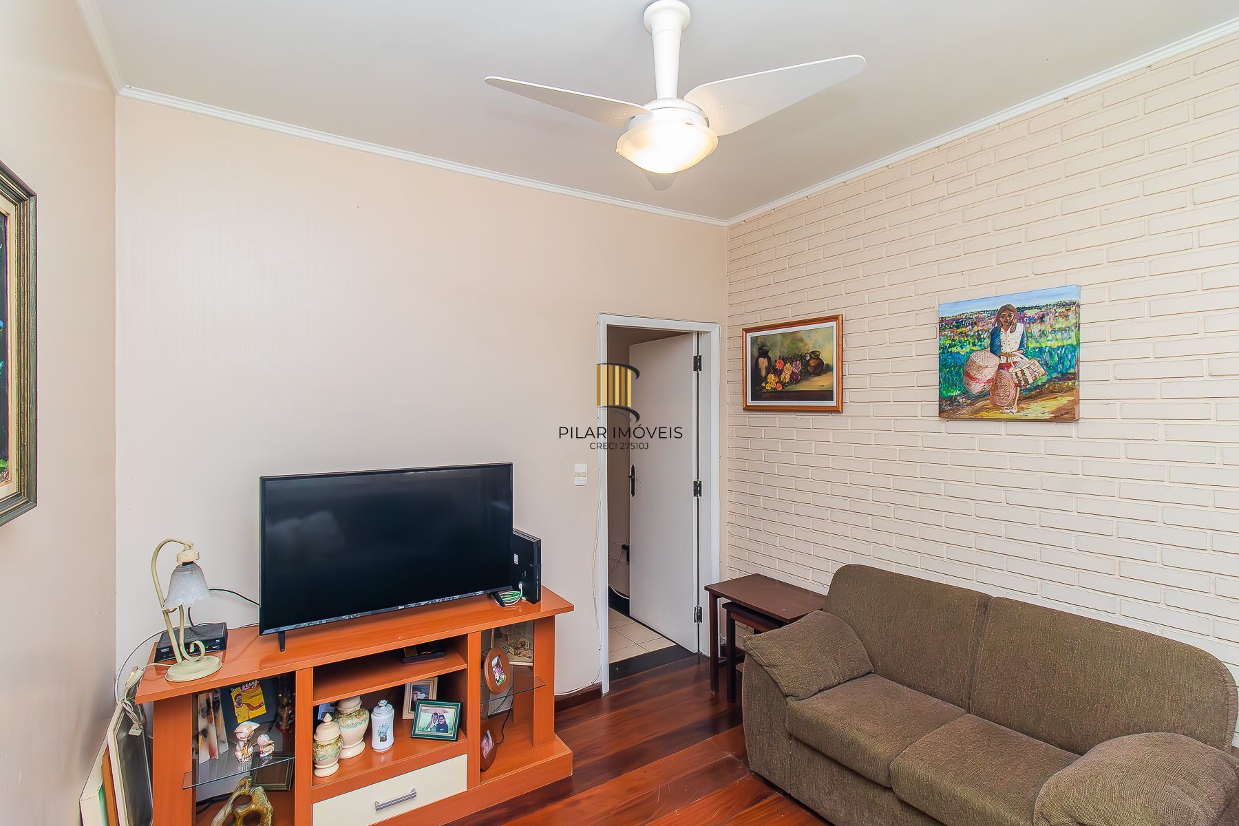 Casa com 5 dormitórios e muito mais