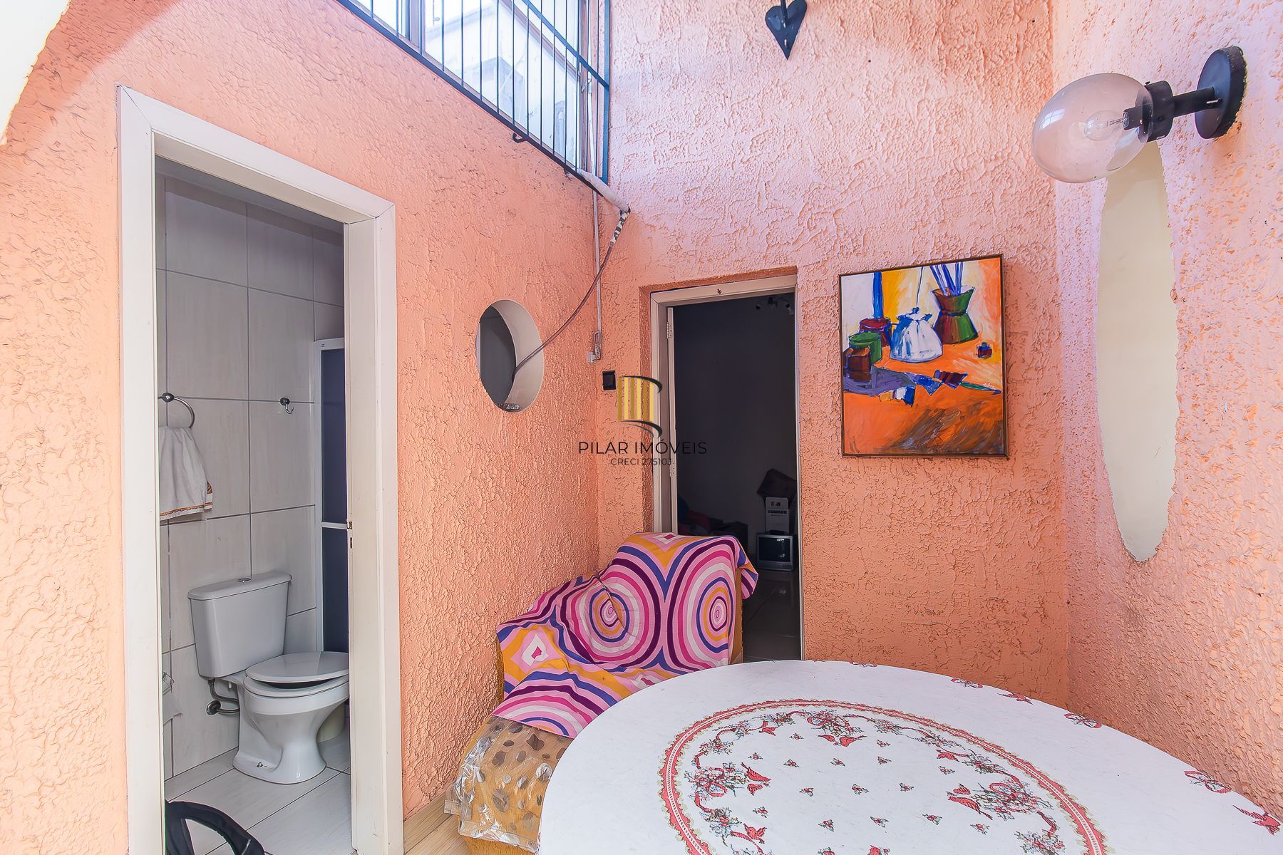 Casa 4 dormitórios - 1 vaga -  330m² Menino Deus