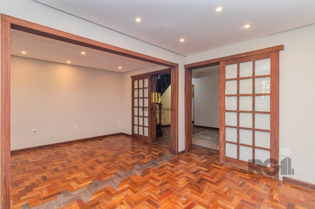 Casa - 5 dormitórios -  275 m² - Jardim Leopoldina