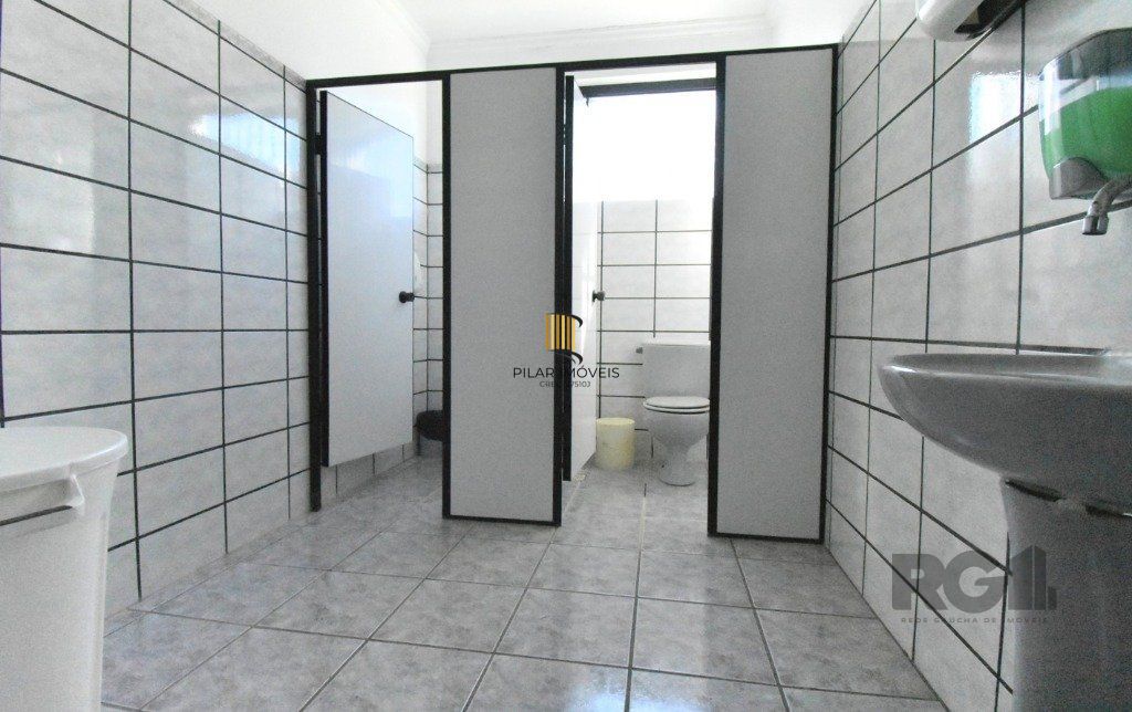 PRÉDIO - 319,00 m² - MENINO DEUS