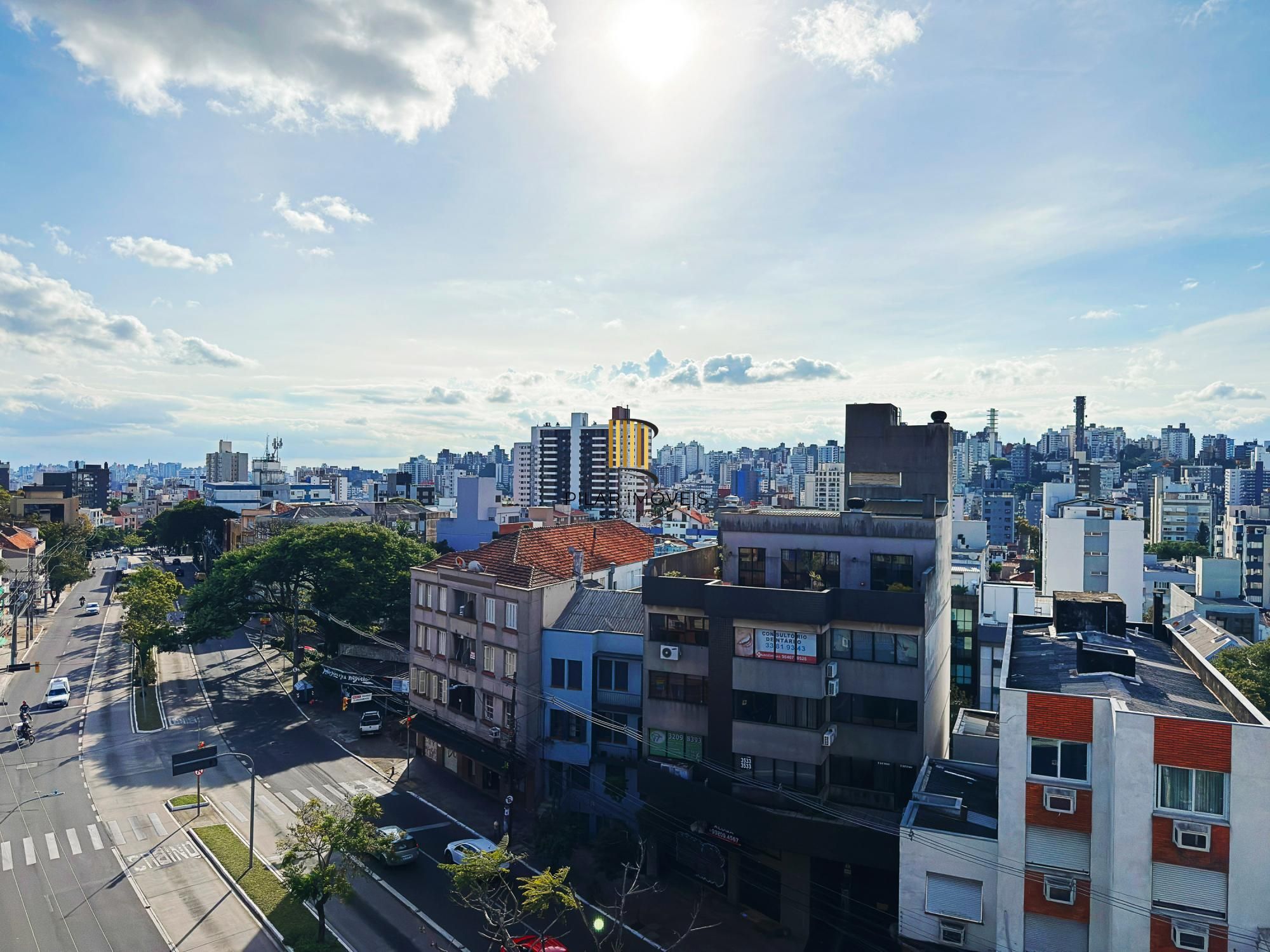 231,8 m², 3 dormitórios com suíte, 1 vaga