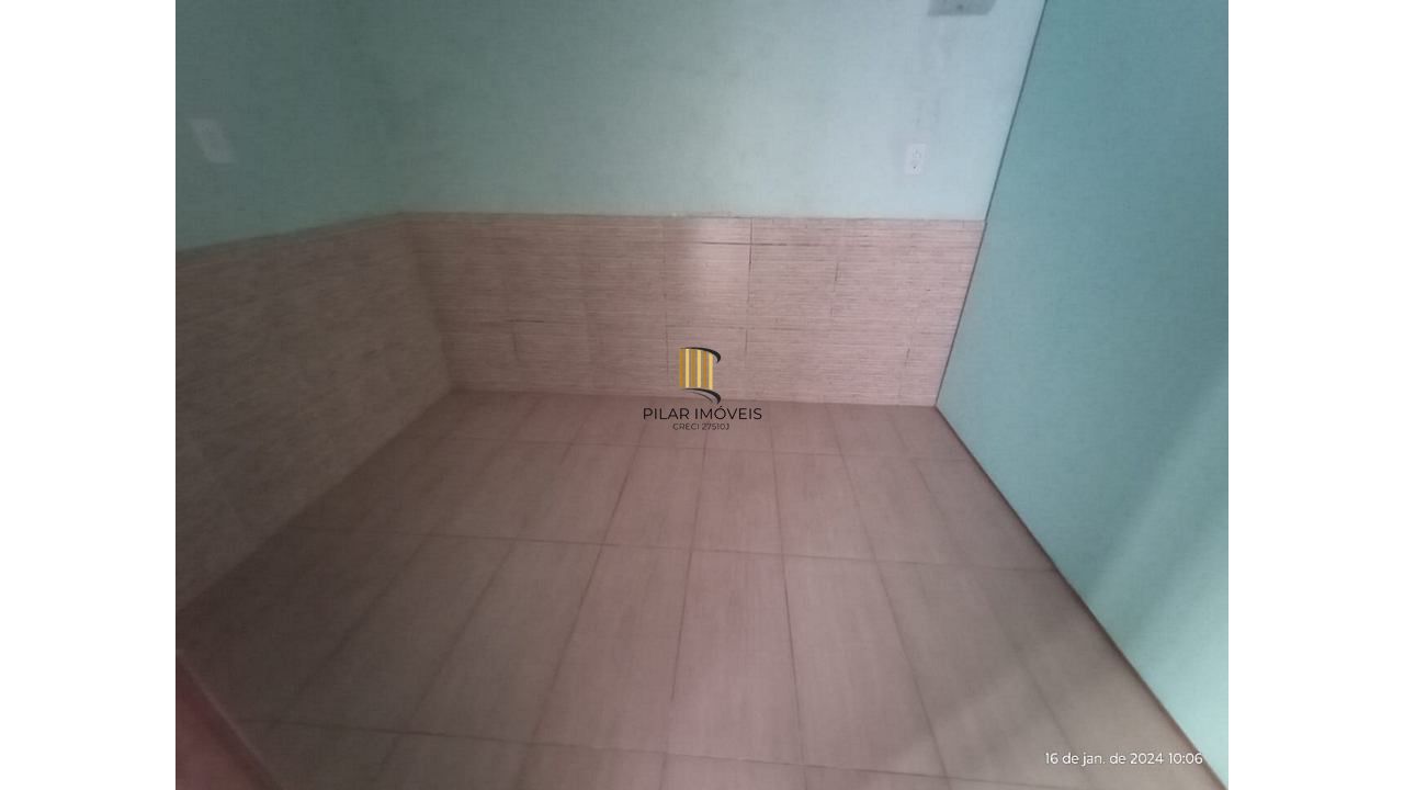 SOBRADO COMERCIAL - 220m² - 2 vagas - GETULIO VARGAS