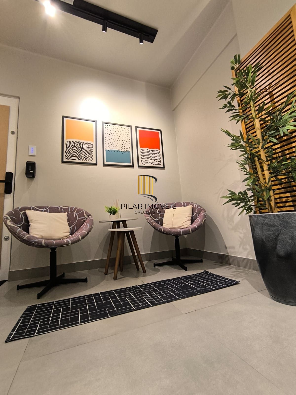 Sala Comercial com vista para o Guaíba