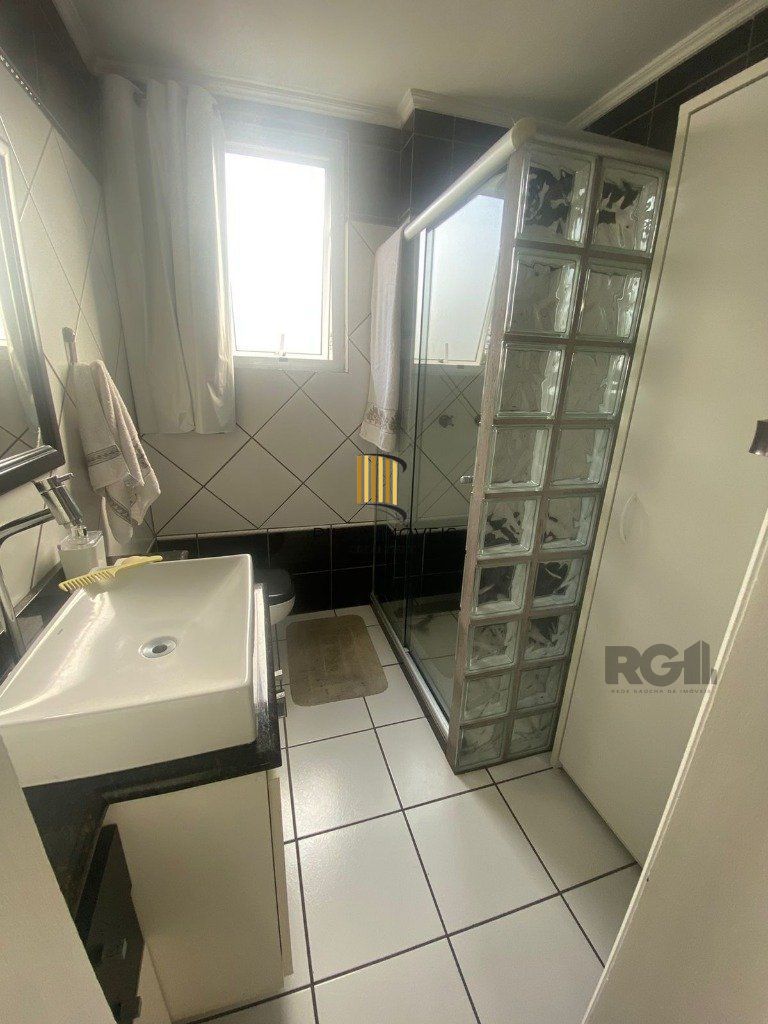 apartamento 2 dormitorios mais dependencia 72m2 Cidade Baixa