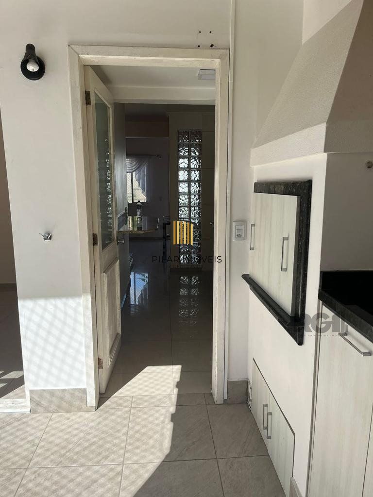 Casa Condominio para Venda - 70m², 2 dormitórios, sendo 1 suites, 2 vagas - Cavalhada