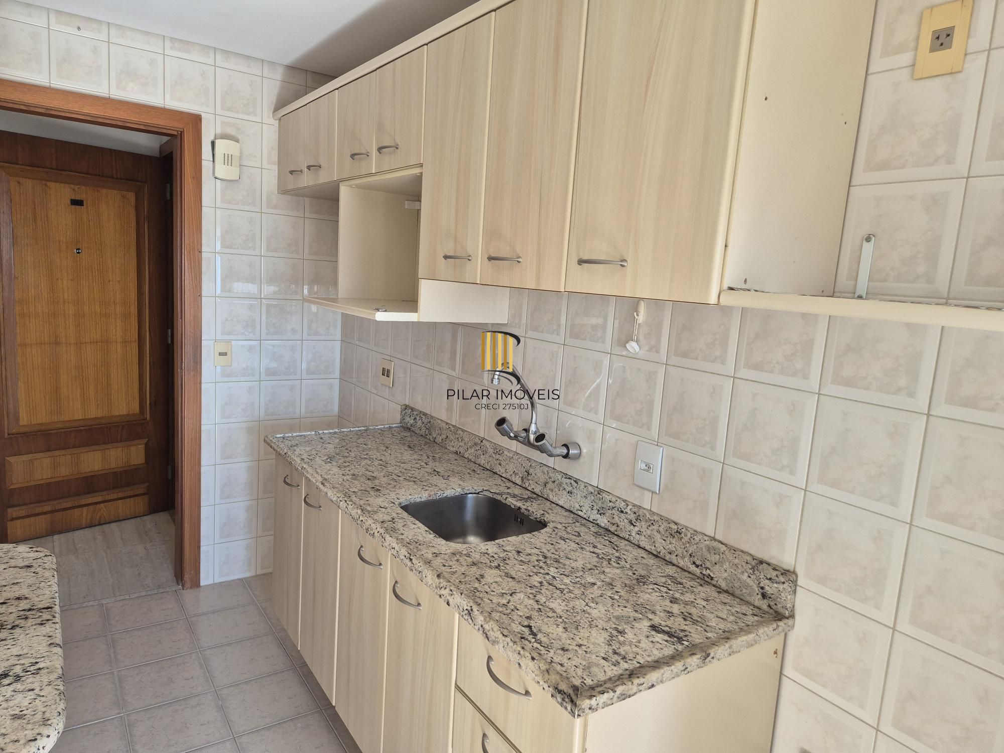 2 dormitórios com churrasqueira e vaga