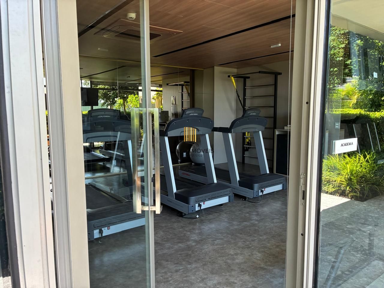 Lindo imóvel 2 dormitórios, 1 suíte, 64 m2, vaga de garagem no bairro Praia de Belas