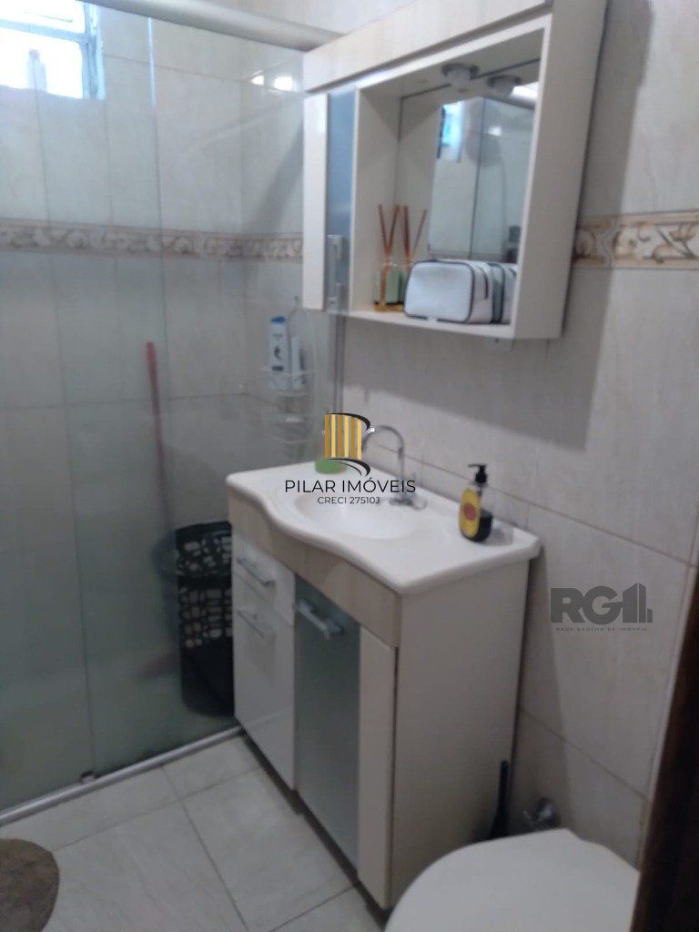 CASA - 3 dorms. -   3 vagas - - 150 m² - SANTA TEREZA
