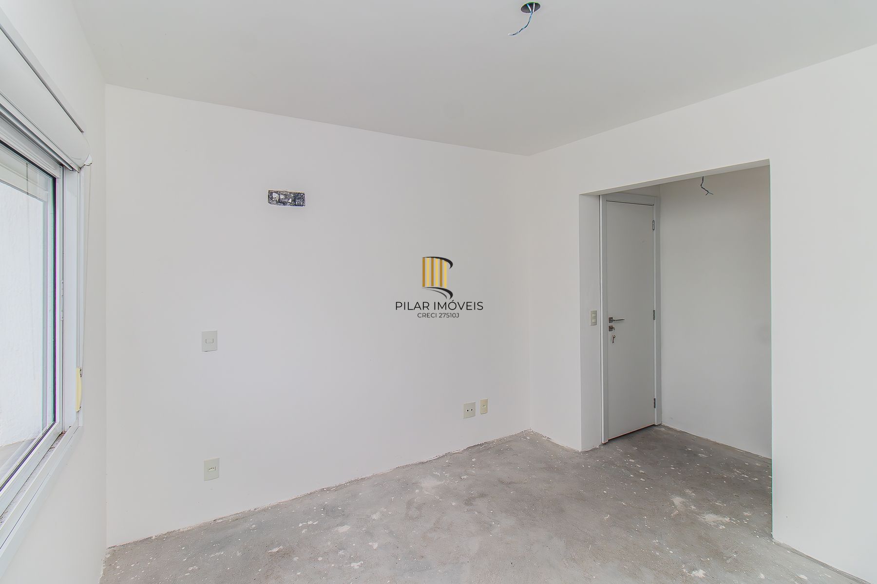 APARTAMENTO COBERTURA - 2 DORMS - 2 VAGAS - 166,21 m² - TRISTEZA