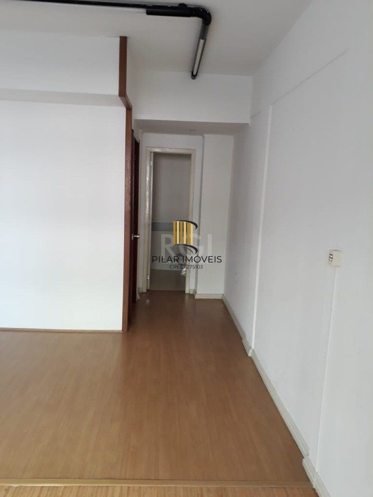 SALA - 36,54 m² - MENINO DEUS