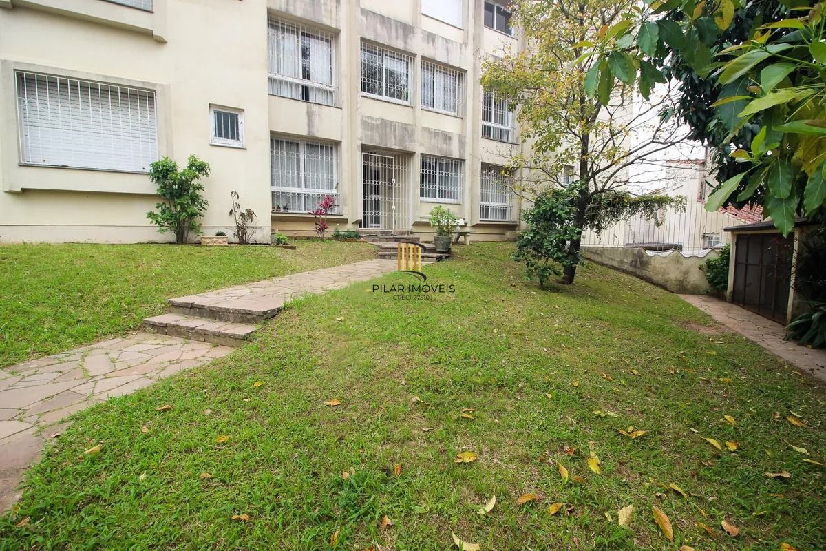 Apartamento dois dormitórios com garagem escriturada