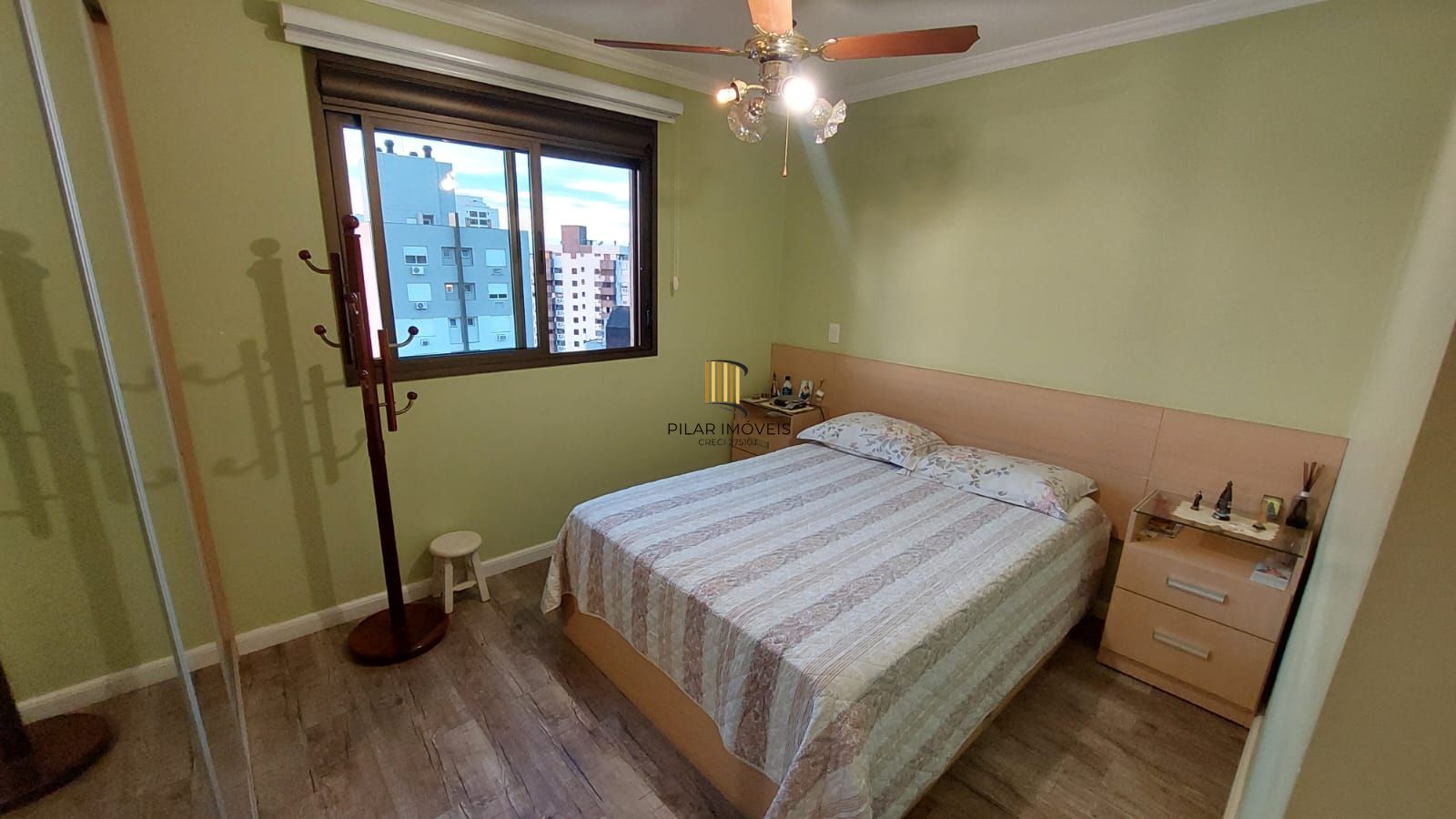 APARTAMENTO 2 DORMITÓRIOS - 70,19 m² - 2 VAGAS - MENINO DEUS