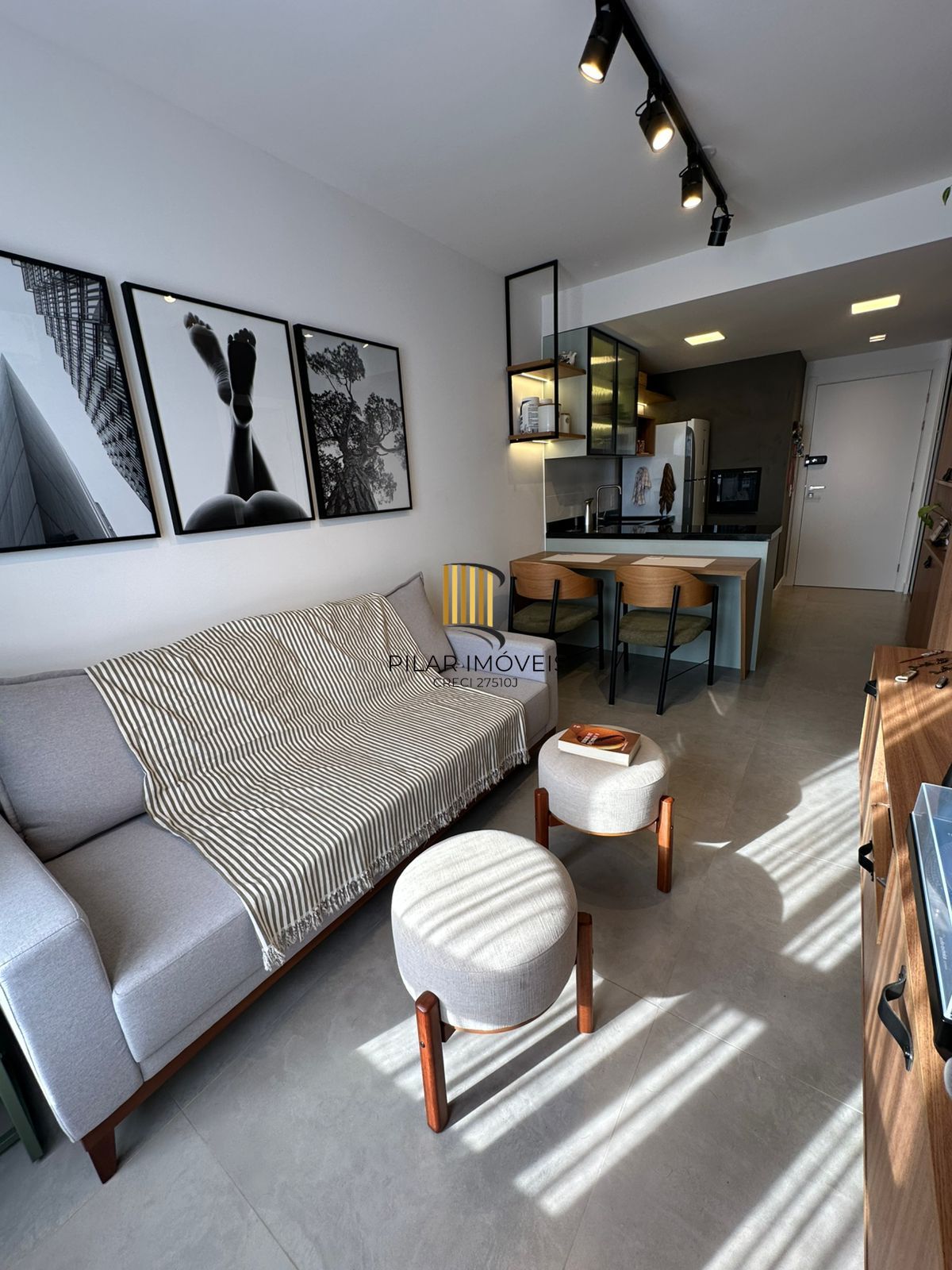Apartamento de 1 dormitório 1 suíte, 44m2, bairro Azenha