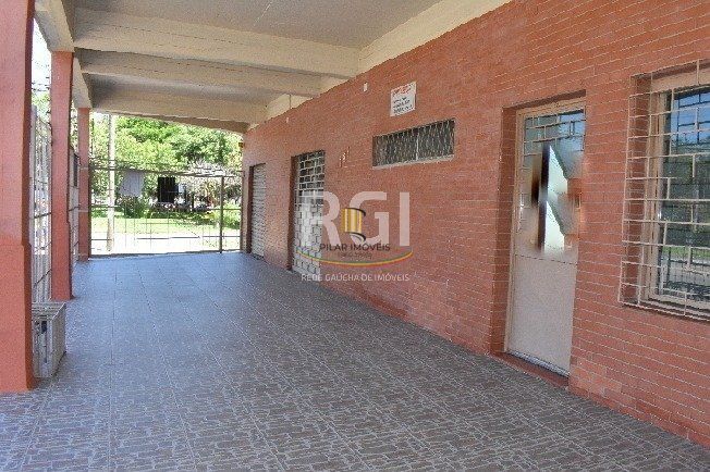 Loja para Venda - 230.6m², 0 dormitórios, 1 vaga - Camaquã