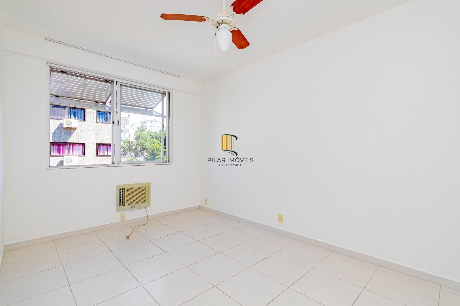 Um dormitório em 40m²