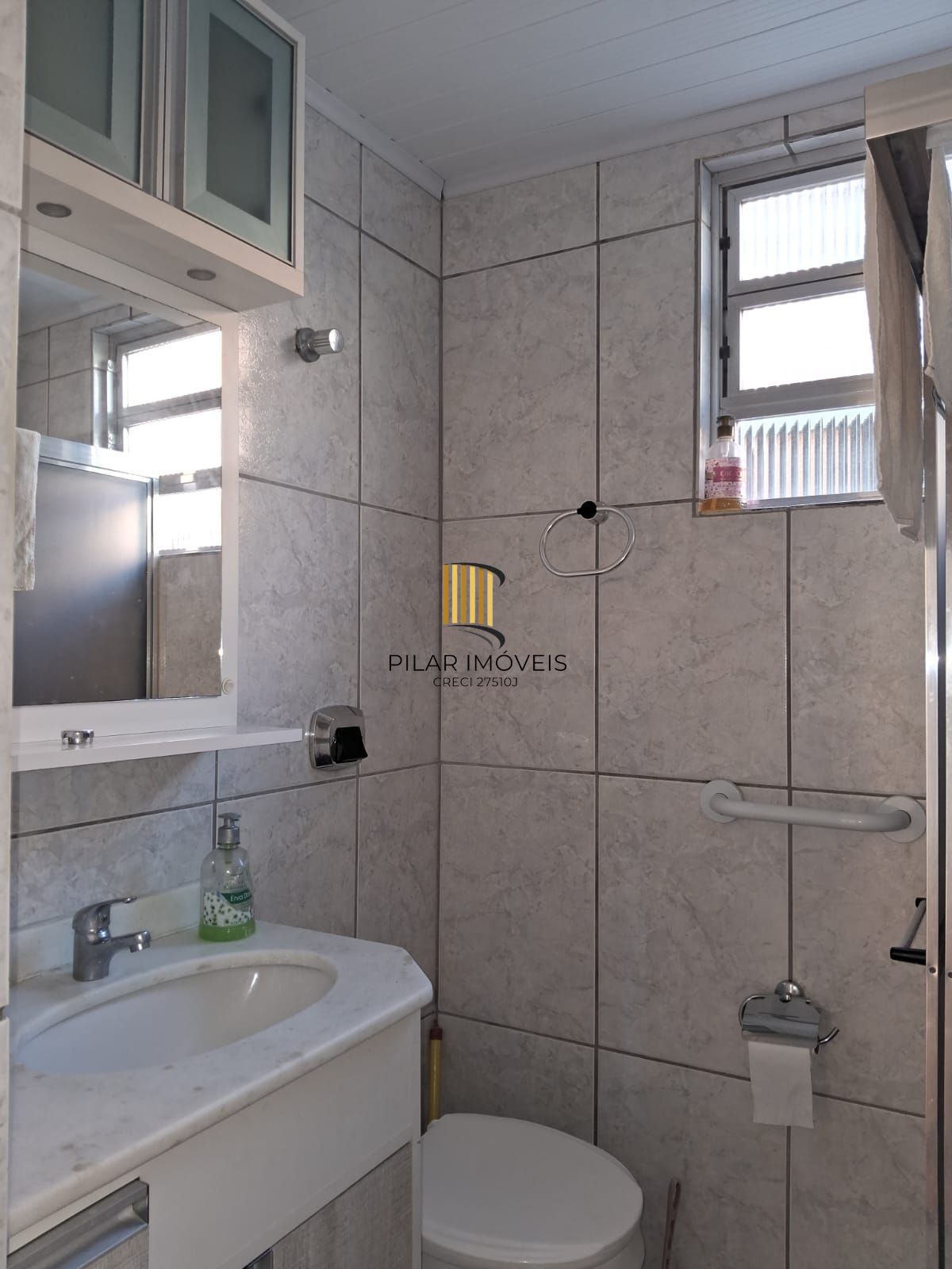 Apartamento 2 dormitórios no bairro Menino Deus