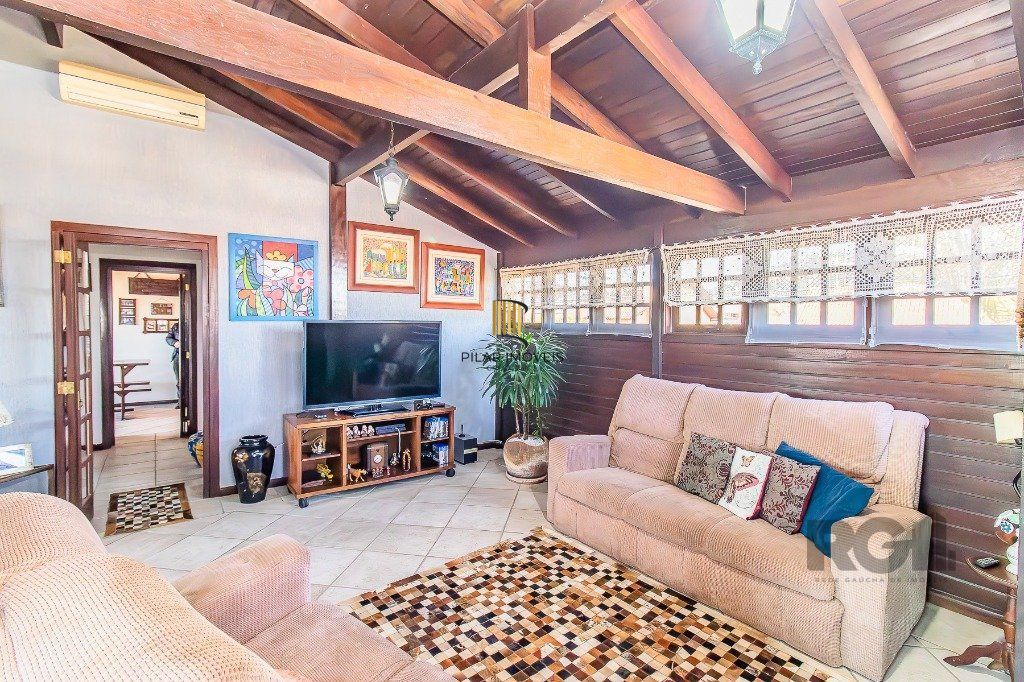 Venha morar num lugar tranquilo da zona sul, casa de 334m²