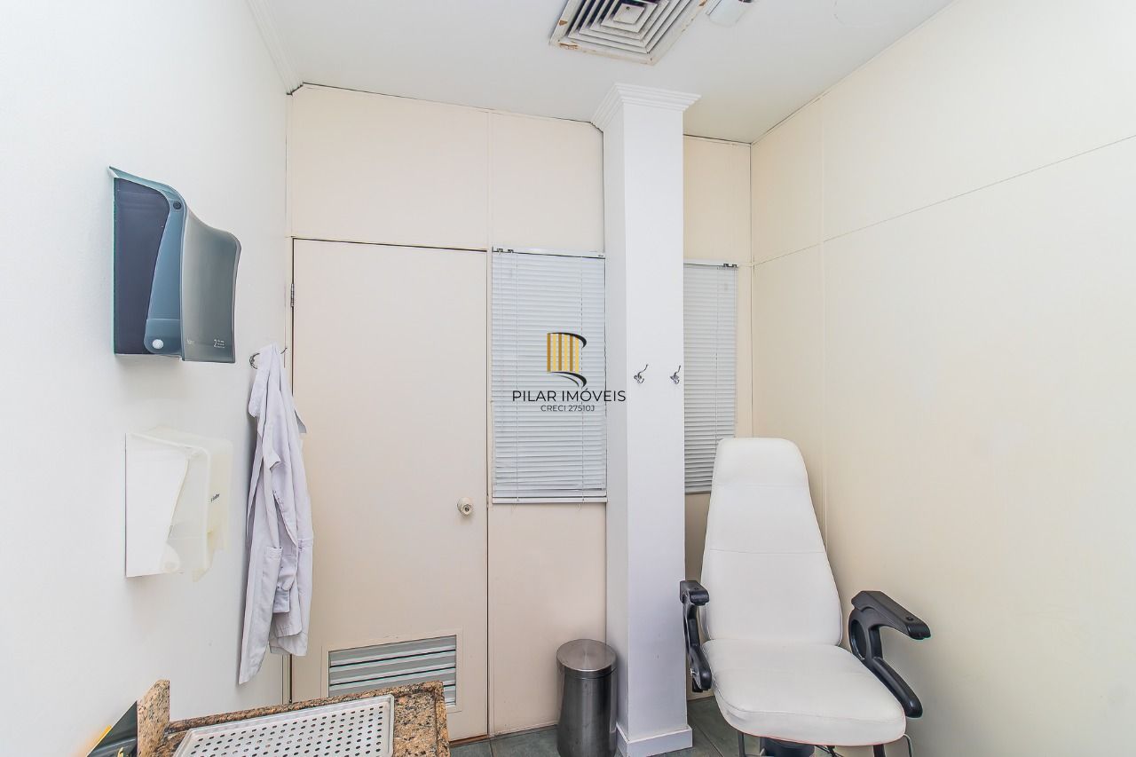 Sala Comercial 1 dormitório no bairro Menino Deus