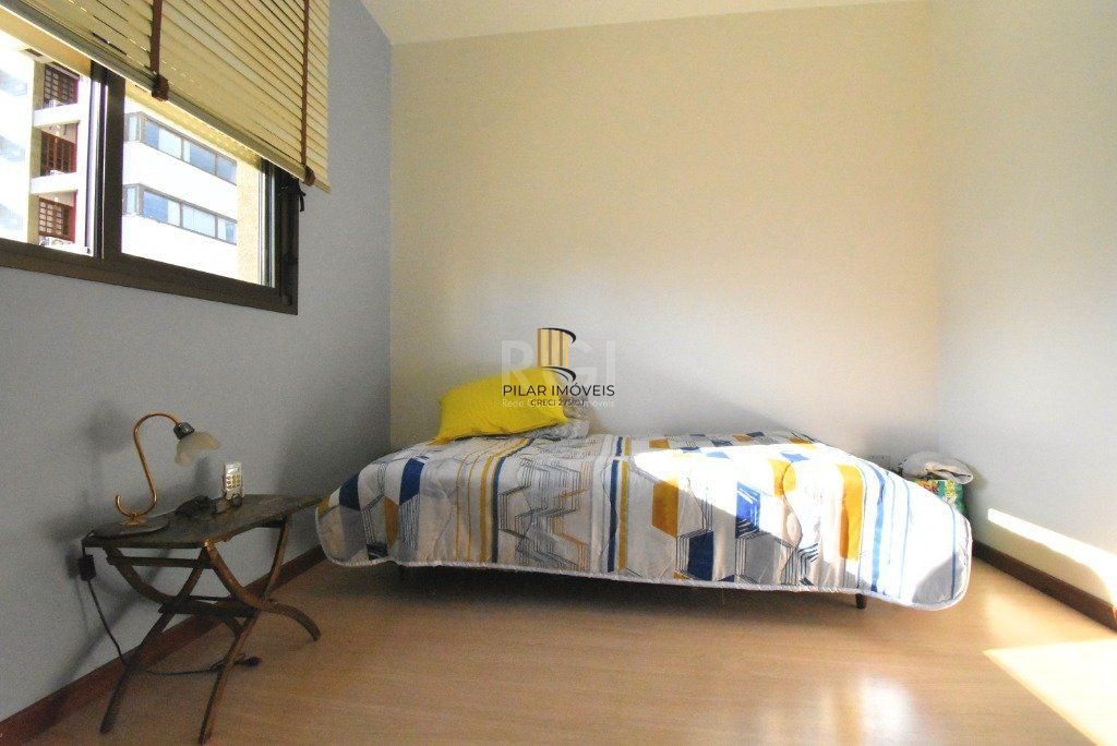 Apartamento para Venda - 57.38m², 2 dormitórios, 1 vaga - Menino Deus