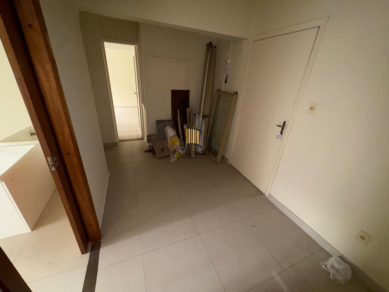 Sala comercial 26,73m² no centro de Porto Alegre