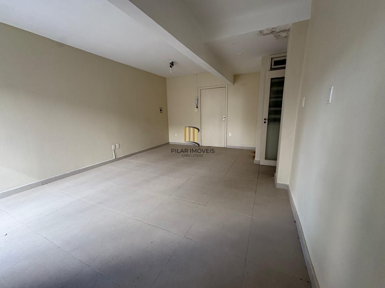 Sala comercial 26,73 no centro de Porto alegre