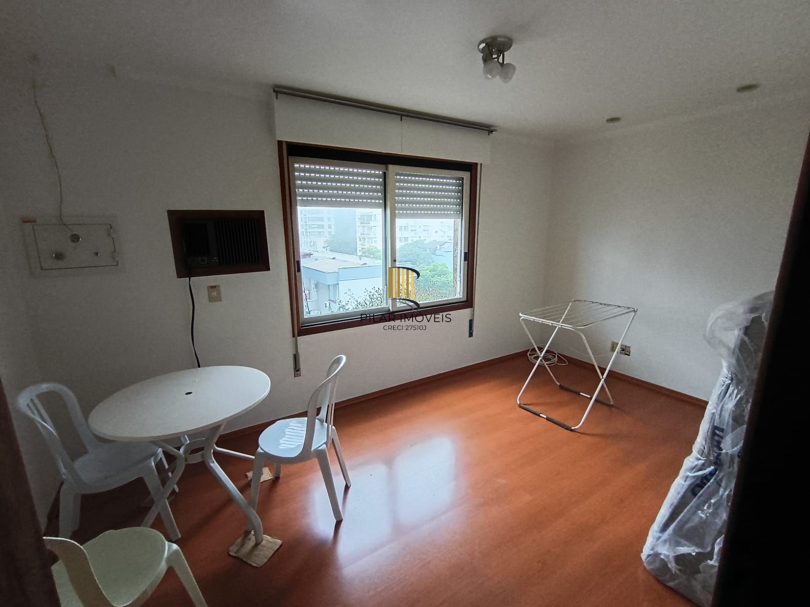 Cobertura 174m² 2 dormitórios, Terraço e 1 vaga.