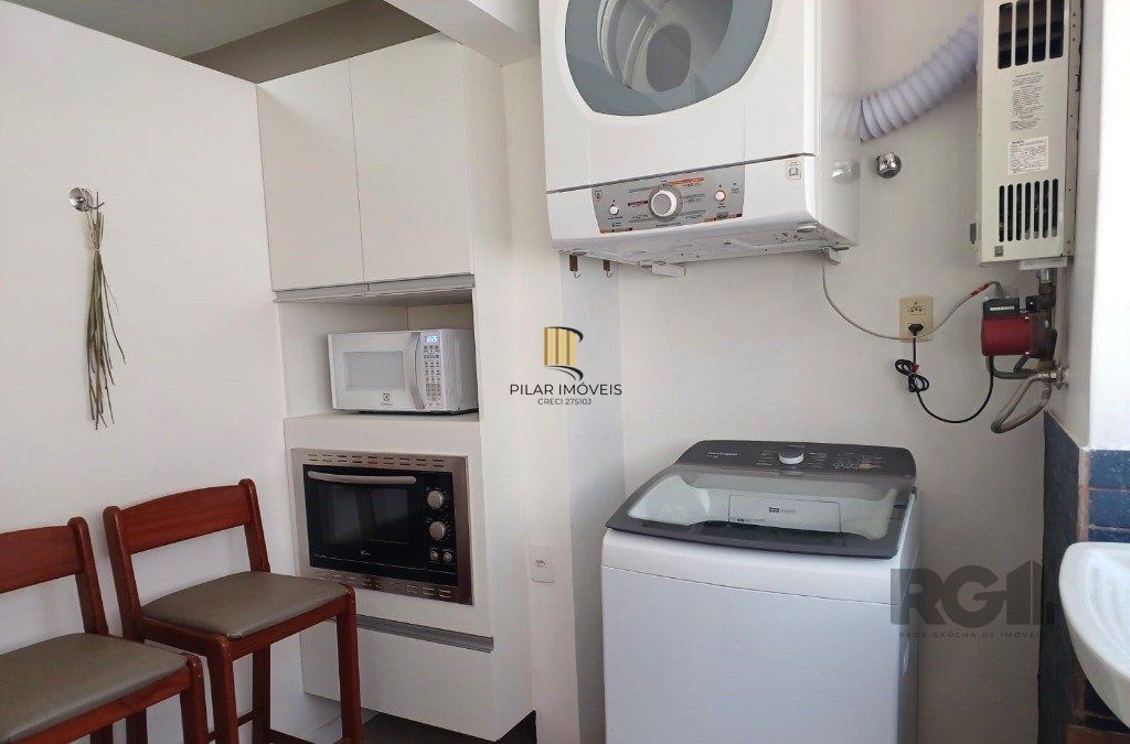 2D em 85m² com lareira e churrasqueira